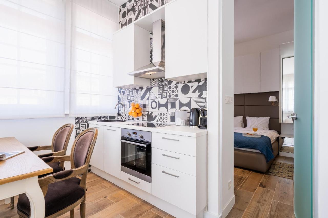 Ah Design Apartments Deluxe Opatija Ngoại thất bức ảnh